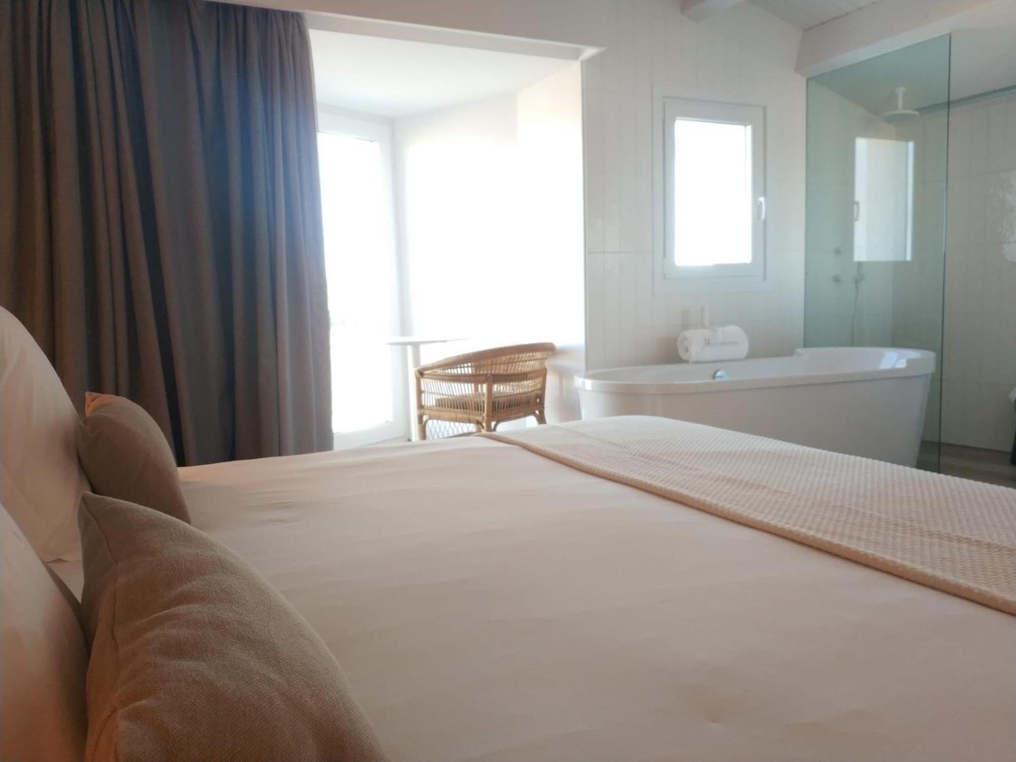 Hotel Mas Catxina Deltebre Esterno foto